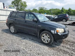 2006 Toyota Highlander with VIN JTEDW21A760014419, listed as a Copart auction lot 60360015 with 210,775 mi miles and Salvage title. Bid and sale history available at DreamBid. Image 4.
