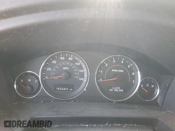 2008 Jeep Commander Sport with VIN 1J8HG48N58C185896, listed as a Copart auction lot 61500035 with 195,683 mi miles and Clean title. Bid and sale history available at DreamBid. Image 9.