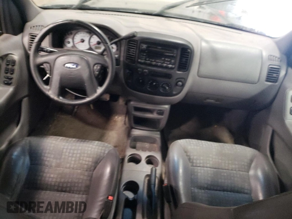 2001 Ford Escape XLS with VIN 1FMYU02121KA65155, listed as a Copart auction lot 42021865 with 0 mi miles and Non Repairable. Bid and sale history available at carsss.com. Image 8.