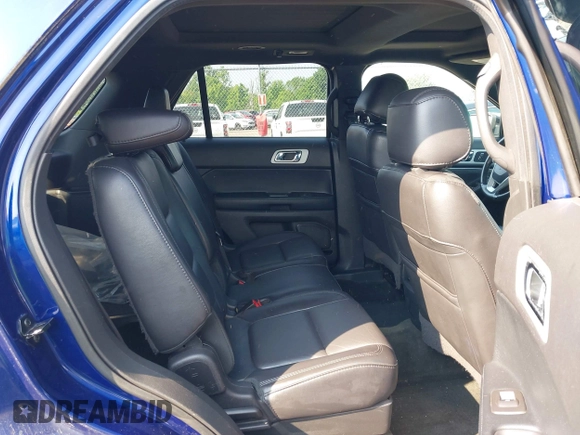 2014 Ford Explorer XLT with VIN 1FM5K7D83EGC56295, listed as a IAAI auction lot 42476324 with 203,692 mi miles and . Bid and sale history available at DreamBid. Image 8.