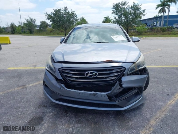 2015 Hyundai Sonata 2.4L Limited with VIN 5NPE34AF8FH060529, listed as a IAAI auction lot 42099311 with 98,546 mi miles. Bid and sale history available at carsss.com. Image 6.