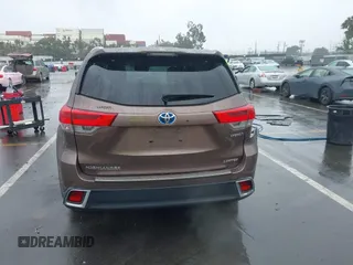 2018 Toyota Highlander Hybrid Limited with VIN 5TDDGRFH2JS039556, listed as a IAAI auction lot 41539754 with 71,924 mi miles and . Bid and sale history available at DreamBid. Image 16.