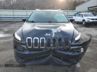 2015 Jeep Cherokee Latitude with VIN 1C4PJMCBXFW694086, listed as a Copart auction lot 49604405 with 119,743 mi miles and Salvage Title. Bid and sale history available at carsss.com. Image 5.