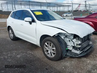 2019 Volvo XC60 Momentum with VIN LYV102RK4KB308332, listed as a IAAI auction lot 42382924 with 42,430 mi miles and . Bid and sale history available at DreamBid. Image 1.