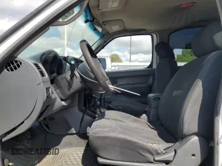 2002 Nissan Xterra XE z VIN 5N1ED28YX2C582878, wystawiony jako Copart lot #59731765 z przebiegiem 197 637 mil mil oraz Nie do naprawy • Non repairable. Historia ofert i sprzedaży dostępna na DreamBid. Obrazek 7.