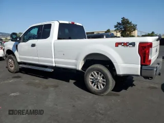2017 Ford F-250 XLT с VIN 1FT7X2B67HEB41170, выставлен на аукционе Copart как лот 61088685 с пробегом 106 086 миль миль и Списание • Salvage title. История ставок и продаж доступна на DreamBid. Изображение 2.