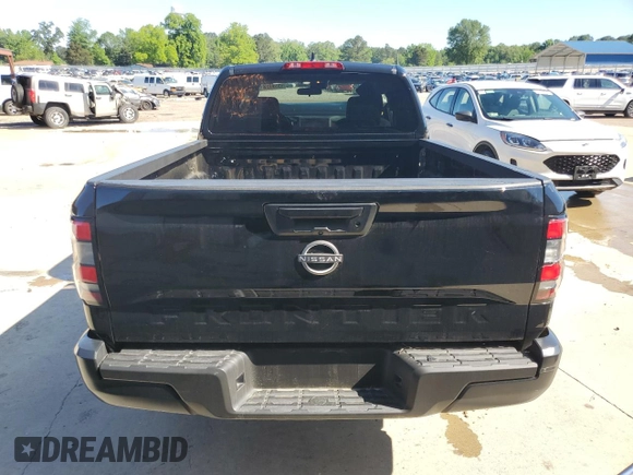 2024 Nissan Frontier S z VIN 1N6ED1CL1RN643198, wystawiony jako Copart lot #55615745 z przebiegiem 2 698 mil mil oraz Czysty tytuł • Clean title. Historia ofert i sprzedaży dostępna na DreamBid. Obrazek 6.