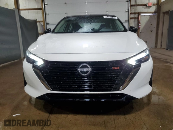 2025 Nissan Sentra SR with VIN 3N1AB8DV2SY288165, listed as a Copart auction lot 55434265 with 3,352 mi miles and Clean Title. Bid and sale history available at DreamBid. Image 5.