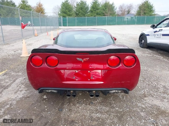 2006 Chevrolet Corvette with VIN 1G1YY26U965116545, listed as a IAAI auction lot 41810108 with 38,011 mi miles. Bid and sale history available at carsss.com. Image 16.