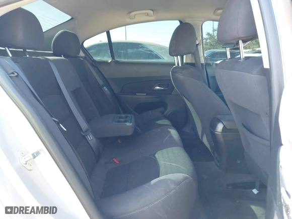 2014 Chevrolet Cruze 1LT with VIN 1G1PC5SB5E7102581, listed as a IAAI auction lot 41461129 with 65,405 mi miles. Bid and sale history available at carsss.com. Image 8.