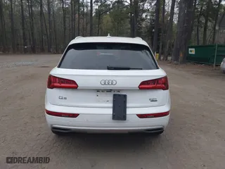 2018 Audi Q5 Premium Plus with VIN WA1BNAFY6J2080465, listed as a IAAI auction lot 41941203 with 79,724 mi miles. Bid and sale history available at carsss.com. Image 16.