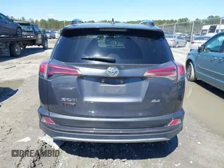 2018 Toyota RAV4 XLE with VIN 2T3WFREV9JW503136, listed as a IAAI auction lot 41815266 with 118,585 mi miles. Bid and sale history available at carsss.com. Image 16.