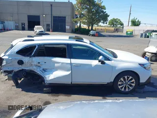 2019 Subaru Outback Touring with VIN 4S4BSETC3K3273307, listed as a IAAI auction lot 42738438 with 40,222 mi miles and . Bid and sale history available at DreamBid. Image 14.