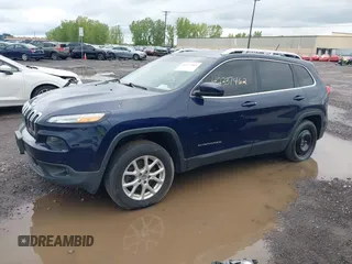 2014 Jeep Cherokee Altitude z VIN 1C4PJMCS4EW178143, wystawiony jako IAAI lot #42337462 z przebiegiem 240 796 mil mil oraz . Historia ofert i sprzedaży dostępna na DreamBid. Obrazek 2.