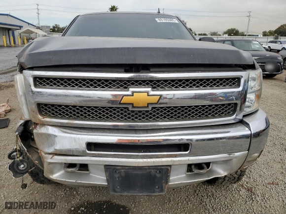 2013 Chevrolet Silverado 1500 LT with VIN 1GCNKSE09DZ367842, listed as a Copart auction lot 89105385 with 160,583 mi miles and Salvage Title. Bid and sale history available at carsss.com. Image 5.