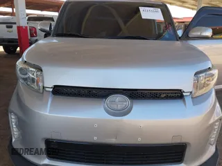 2014 Scion xB z VIN JTLZE4FE7EJ055408, wystawiony jako IAAI lot #42153105 z przebiegiem 122 995 mil mil oraz . Historia ofert i sprzedaży dostępna na DreamBid. Obrazek 6.