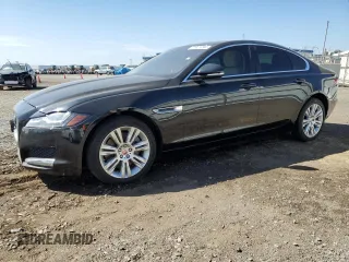 2017 Jaguar XF 35t Premium with VIN SAJBD4BV0HCY43592, listed as a Copart auction lot 77621094 with 51,753 mi miles and Salvage Title. Bid and sale history available at carsss.com. Image 1.