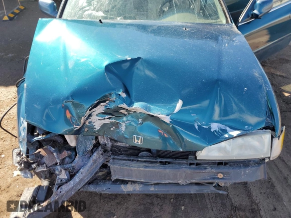 1995 Honda Accord LX with VIN 1HGCD5639SA060941, listed as a Copart auction lot 47767745 with 247,337 mi miles and Salvage Title. Bid and sale history available at DreamBid. Image 11.