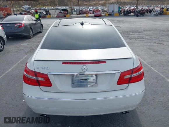 2012 Mercedes-Benz E 350 with VIN WDDKJ5KBXCF133020, listed as a IAAI auction lot 41023858 with 144,330 mi miles and . Bid and sale history available at DreamBid. Image 16.