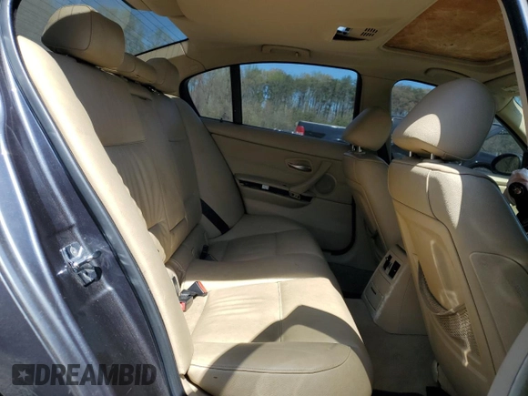 2006 BMW 3 Series 330i with VIN WBAVB33586PS16264, listed as a Copart auction lot 52257995 with 182,857 mi miles and Salvage Title. Bid and sale history available at DreamBid. Image 10.