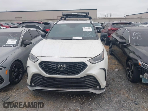 2021 Toyota Highlander XSE z VIN 5TDLZRBH8MS062159, wystawiony jako IAAI lot #42245182 z przebiegiem 63 072 mil mil oraz . Historia ofert i sprzedaży dostępna na DreamBid. Obrazek 12.