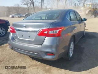 2019 Nissan Sentra SV with VIN 3N1AB7AP4KY433755, listed as a IAAI auction lot 41785490 with 81,756 mi miles and . Bid and sale history available at DreamBid. Image 4.