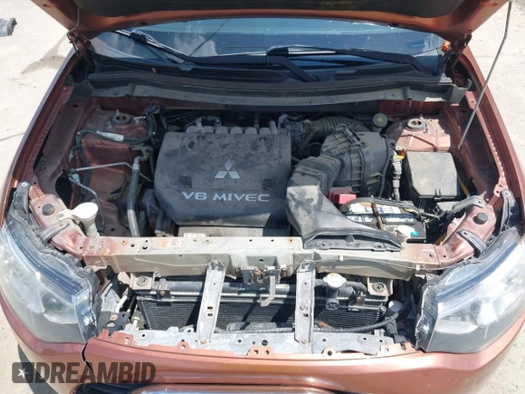 2014 Mitsubishi Outlander GT with VIN JA4JZ4AX6EZ006606, listed as a IAAI auction lot 42640681 with 161,904 mi miles and . Bid and sale history available at DreamBid. Image 10.