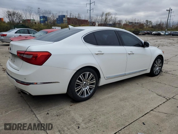 2014 Kia Cadenza Premium with VIN KNALN4D73E5126311, listed as a Copart auction lot 81577174 with 149,987 mi miles and Clean Title. Bid and sale history available at carsss.com. Image 3.