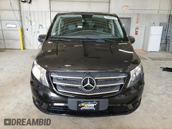 2018 Mercedes-Benz Metris Passenger with VIN WD4PG2EE9J3407136, listed as a Copart auction lot 57643755 with 147,836 mi miles and Clean title. Bid and sale history available at DreamBid. Image 5.