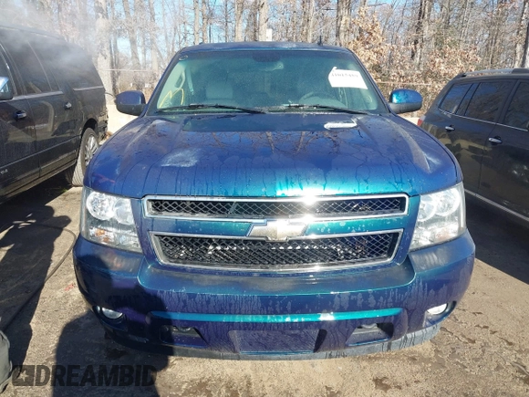 2007 Chevrolet Tahoe LTZ z VIN 1GNFK13047R146971, wystawiony jako IAAI lot #41015459 z przebiegiem 230 156 mil mil oraz . Historia ofert i sprzedaży dostępna na DreamBid. Obrazek 12.