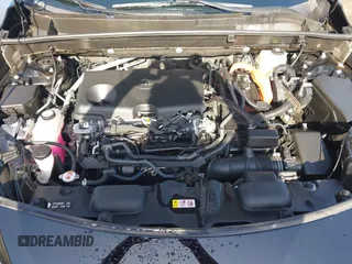2023 Toyota Venza LE z VIN JTEAAAAHXPJ135577, wystawiony jako IAAI lot #41938935 z przebiegiem 74 046 mil mil oraz . Historia ofert i sprzedaży dostępna na DreamBid. Obrazek 10.