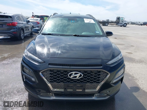 2018 Hyundai Kona Limited with VIN KM8K33A58JU078785, listed as a IAAI auction lot 41808445 with 58,738 mi miles. Bid and sale history available at carsss.com. Image 12.