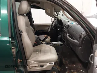 2004 Jeep Liberty Limited z VIN 1J4GL58K74W158762, wystawiony jako IAAI lot #42228405 z przebiegiem 133 943 mil mil oraz . Historia ofert i sprzedaży dostępna na DreamBid. Obrazek 5.