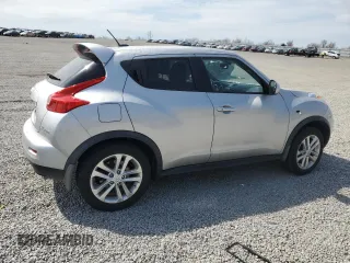 2013 Nissan Juke S with VIN JN8AF5MV7DT214627, listed as a Copart auction lot 50793025 with 130,500 mi miles and Salvage Title. Bid and sale history available at DreamBid. Image 3.