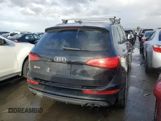 2015 Audi SQ5 Premium Plus with VIN WA1CGAFP9FA041260, listed as a Copart auction lot 43103834 with 171,033 mi miles. Bid and sale history available at carsss.com. Image 3.
