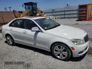 2008 Mercedes-Benz C 300 Sport with VIN WDDGF54X98R030001, listed as a Copart auction lot 61432695 with 233,664 mi miles and Clean title. Bid and sale history available at DreamBid. Image 4.
