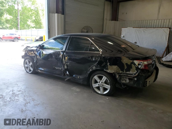 2014 Toyota Camry L with VIN 4T1BF1FK8EU323889, listed as a Copart auction lot 51933465 with 142,903 mi miles and Salvage Title. Bid and sale history available at DreamBid. Image 2.