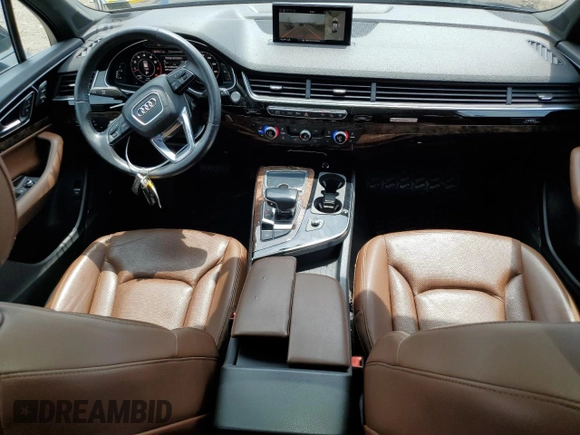 2017 Audi Q7 Premium Plus with VIN WA1LAAF75HD058074, listed as a Copart auction lot 63446045 with 214,453 mi miles and Clean title. Bid and sale history available at DreamBid. Image 9.