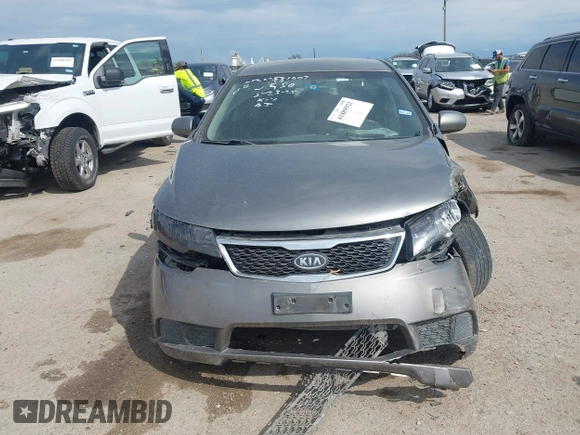 2012 Kia Forte EX with VIN KNAFU4A25C5492664, listed as a IAAI auction lot 41889921 with 163,334 mi miles and . Bid and sale history available at DreamBid. Image 12.