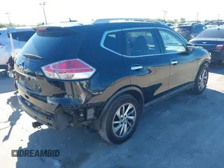 2015 Nissan Rogue SL with VIN 5N1AT2MT6FC755975, listed as a IAAI auction lot 41816748 with 141,648 mi miles. Bid and sale history available at carsss.com. Image 4.