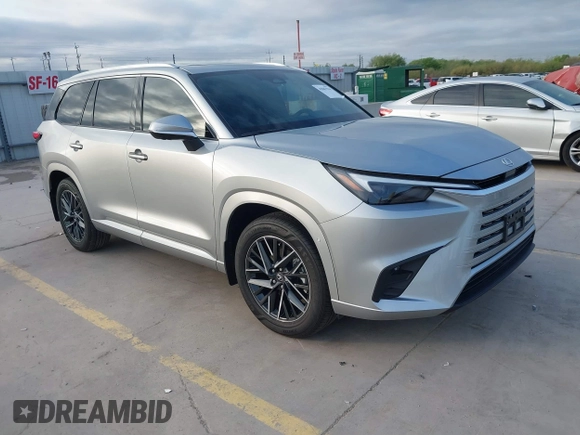 2024 Lexus TX 350 with VIN 5TDAAAA61RS000500, listed as a IAAI auction lot 41847514 with 7,952 mi miles and . Bid and sale history available at DreamBid. Image 1.