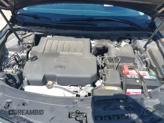 2018 Toyota Avalon XLE with VIN 4T1BK1EB1JU285770, listed as a IAAI auction lot 42073553 with 71,809 mi miles and . Bid and sale history available at DreamBid. Image 10.
