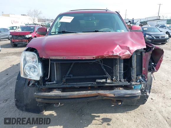 2011 GMC Yukon SLE with VIN 1GKS2AE02BR208997, listed as a IAAI auction lot 41910468 with 178,867 mi miles. Bid and sale history available at carsss.com. Image 12.
