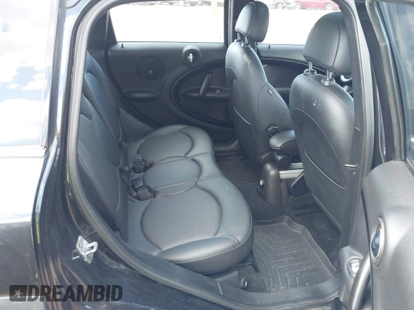 2013 MINI Countryman S ALL4 with VIN WMWZC5C57DWM15738, listed as a IAAI auction lot 42286913 with 175,299 mi miles and . Bid and sale history available at DreamBid. Image 8.