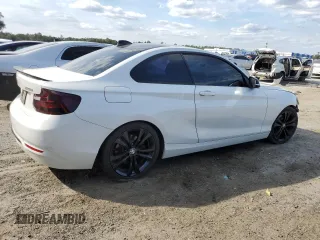 2015 BMW 2 Series 228i with VIN WBA1F5C52FV257046, listed as a Copart auction lot 42432034 with 0 mi miles. Bid and sale history available at carsss.com. Image 3.
