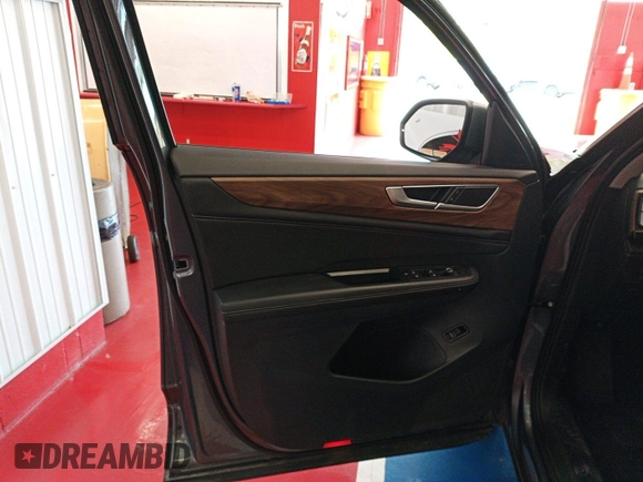 2024 Volkswagen Atlas SE с VIN 1V2HR2CA1RC556840, выставлен на аукционе IAAI как лот 42786516 с пробегом 24 384 миль миль и . История ставок и продаж доступна на DreamBid. Изображение 25.