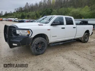 2022 Ram 2500 Tradesman with VIN 3C6UR5HJ2NG251551, listed as a Copart auction lot 51947515 with 134,571 mi miles and Clean Title. Bid and sale history available at carsss.com. Image 1.