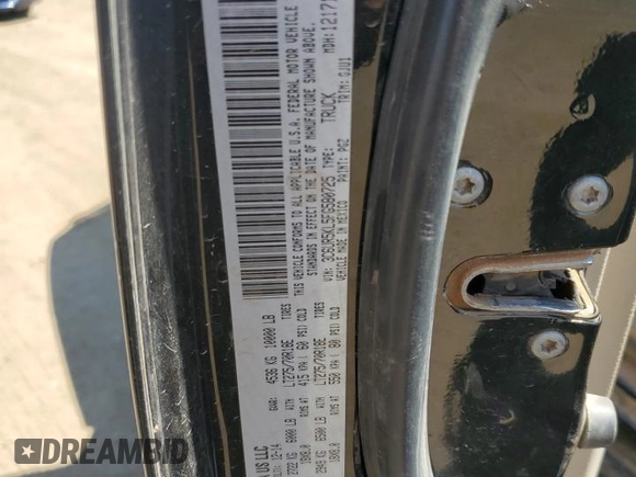 2015 Ram 2500 Laramie with VIN 3C6UR5KL5FG580725, listed as a Copart auction lot 61797534 with 214,156 mi miles and Salvage title. Bid and sale history available at DreamBid. Image 13.