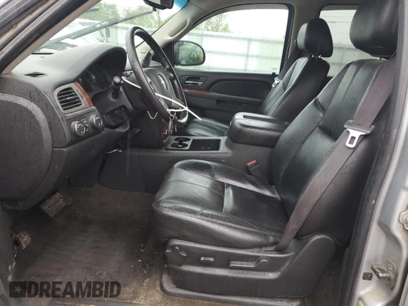 2012 Chevrolet Suburban LT with VIN 1GNSKJE76CR106815, listed as a Copart auction lot 58099405 with 209,657 mi miles and Salvage title. Bid and sale history available at DreamBid. Image 7.