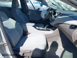 2019 Chevrolet Malibu LT with VIN 1G1ZD5STXKF108408, listed as a IAAI auction lot 41759593 with 71,831 mi miles. Bid and sale history available at carsss.com. Image 5.